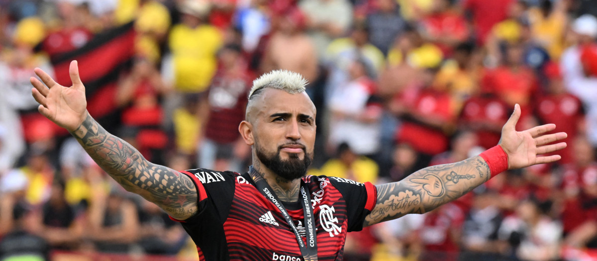 Arturo Vidal es campeón de la Copa Libertadores con el Flamengo brasileño