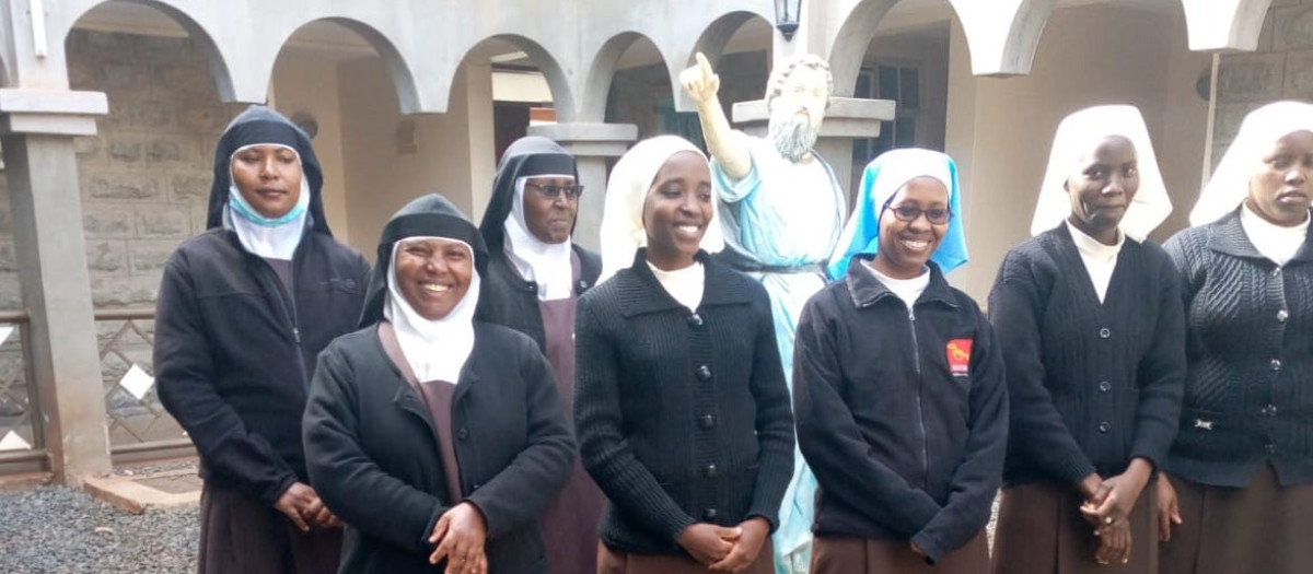 Las Hermanas Carmelitas del Monastery of Mary Mother of God de Juja Farm (Kenia) piden ayuda para tener agua