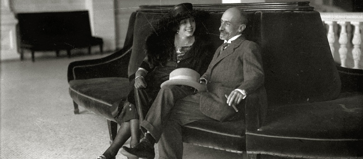Jacinto Benavente fotografiado en 1920 en San Sebastián