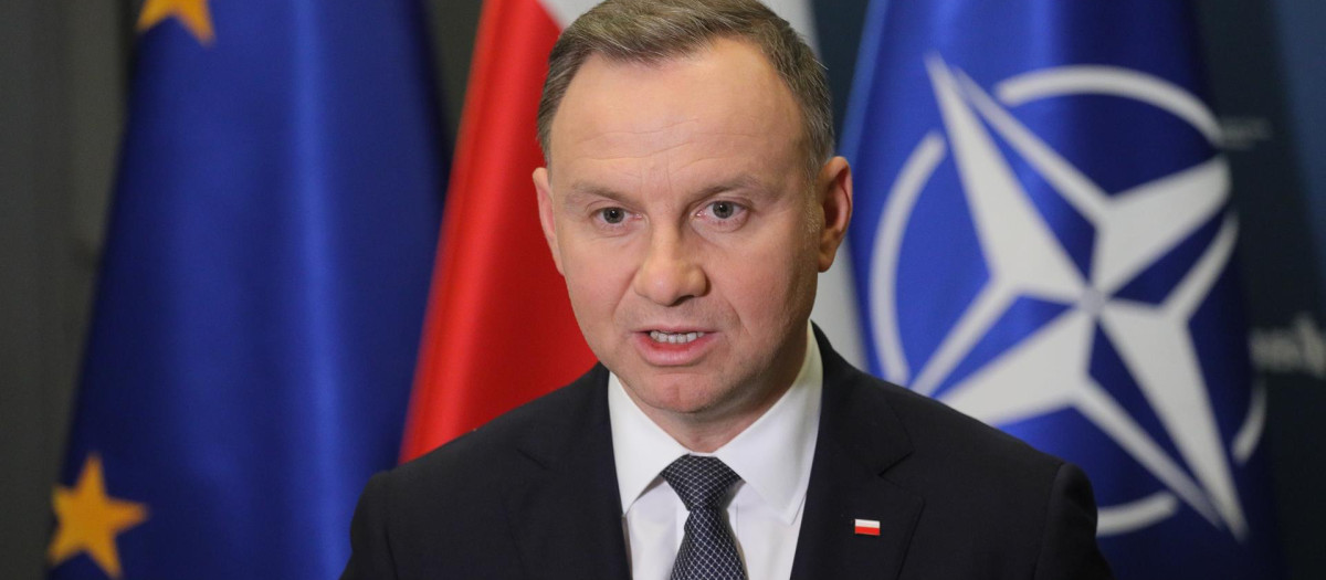 Andrzej Duda presidente de Polonia confirma que da verosimilitud a la versión del accidente en el misil que cayó en Polonia