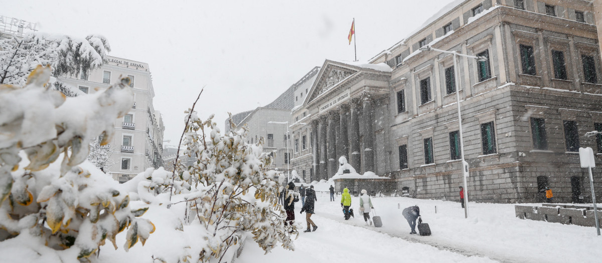 El Congreso de los Diputados durante la borasca Filomena, que dejó la mayor nevada en décadas en Madrid