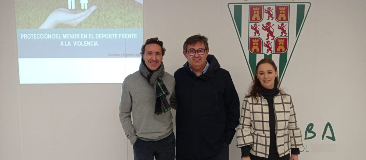 El Córdoba CF implementa un protocolo para la protección de la infancia