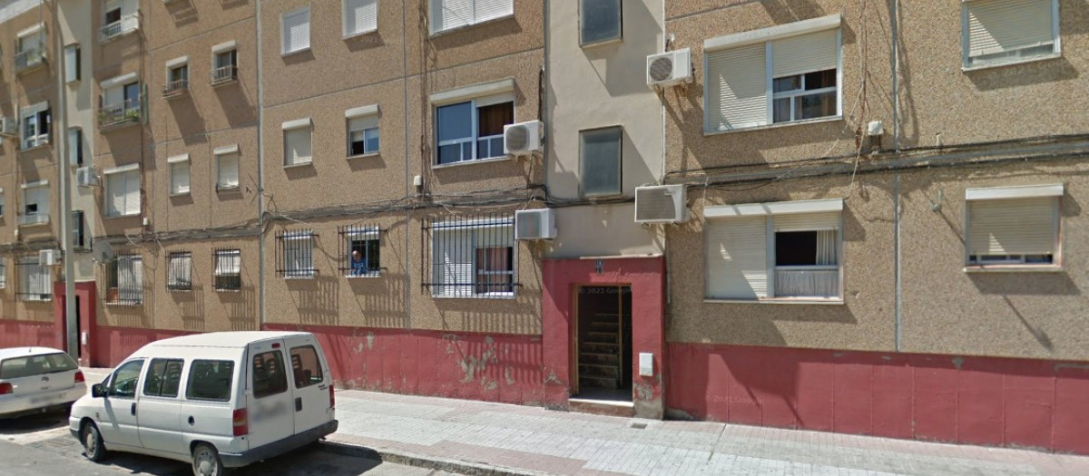 Un hombre se atrinchera y amenaza con estallar una bombona en Huelva
