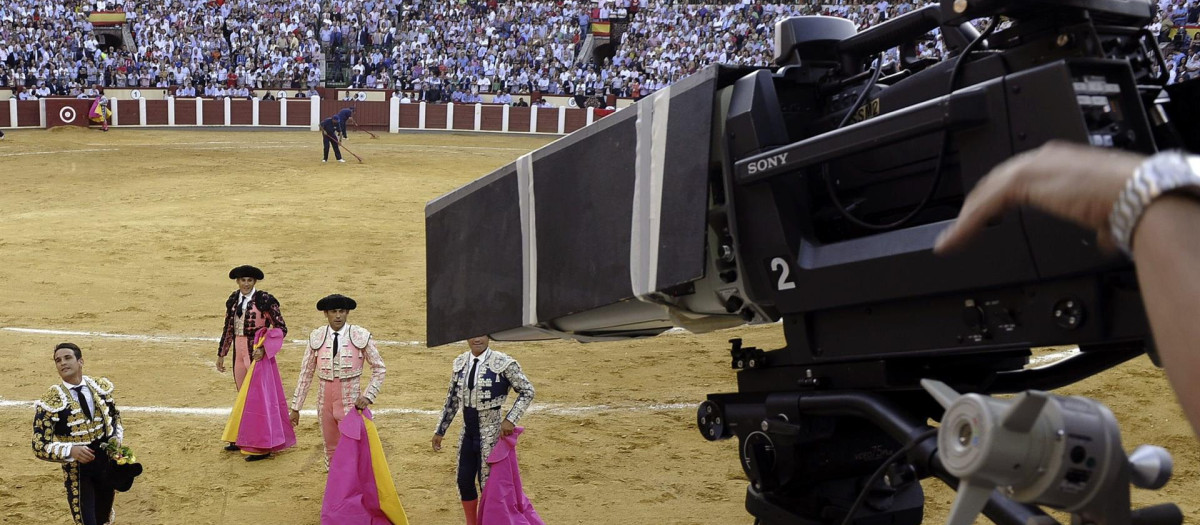 Retransmisión taurina desde Valladolid