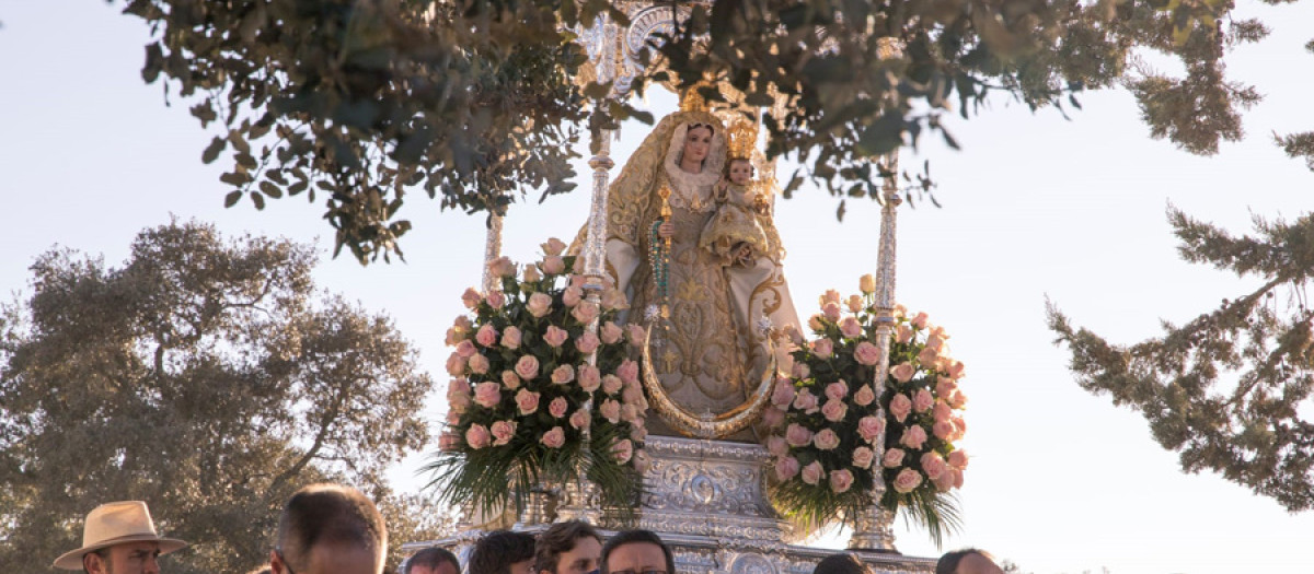 Celebración del 75 aniversario de la Virgen de Luna