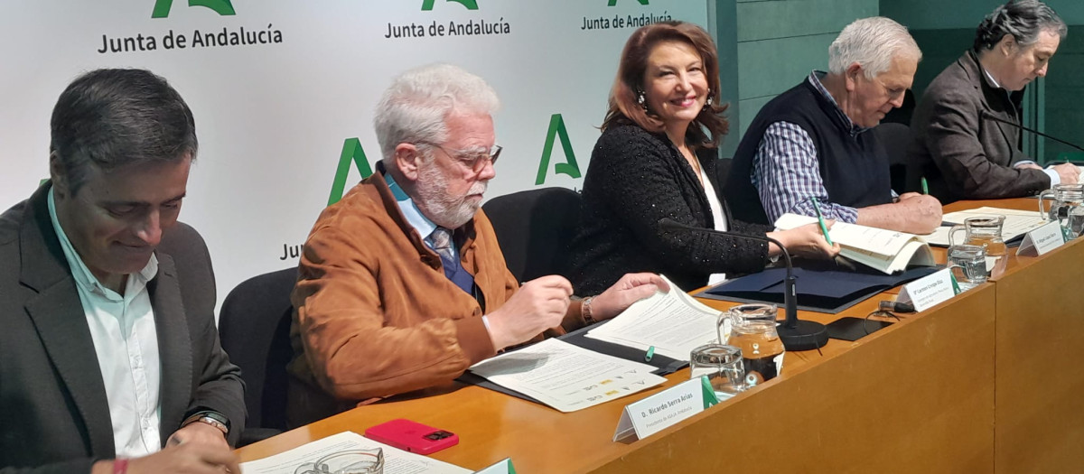 Firma del acuerdo de alegaciones al Pepac