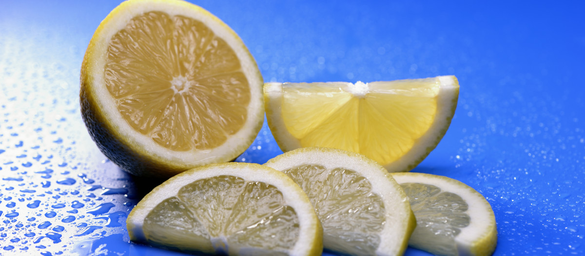 El limón es fuente de vitamina C