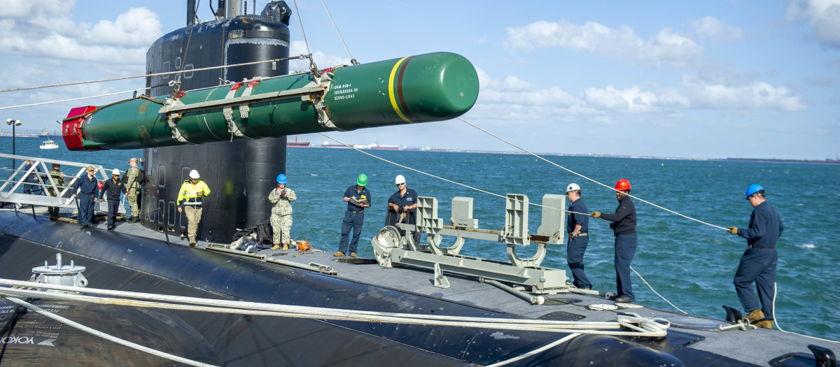 Submarino nuclear USS Springfield (SSN 761)