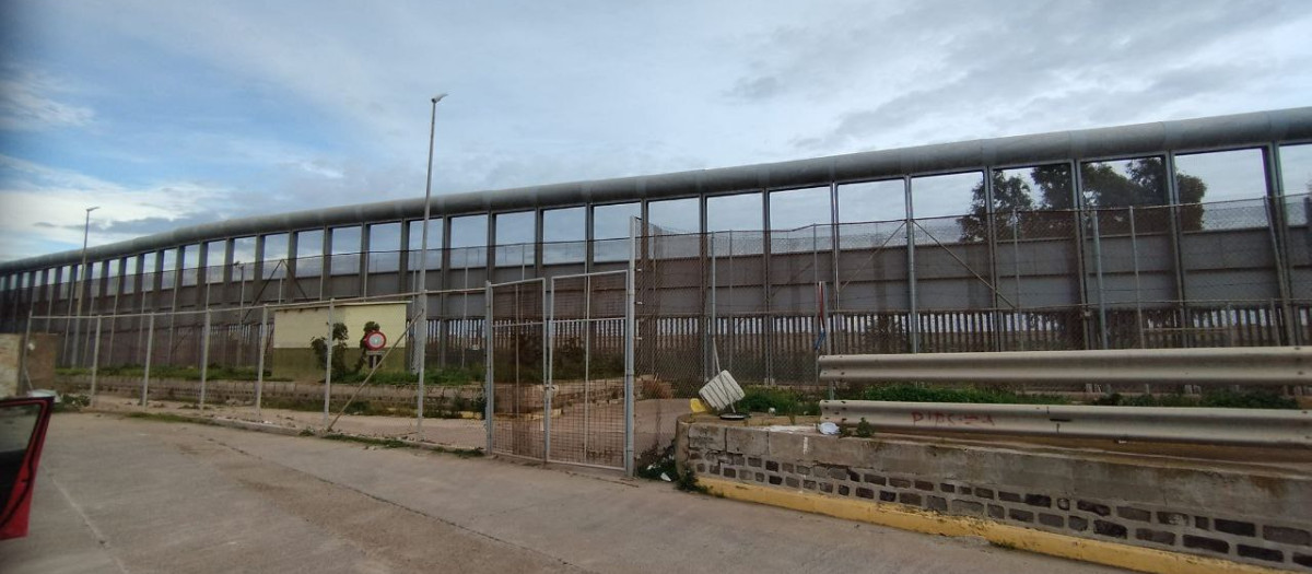 La asociación de guardias civiles Jucil denuncia la escasez de personal para vigilar la valla de Melilla