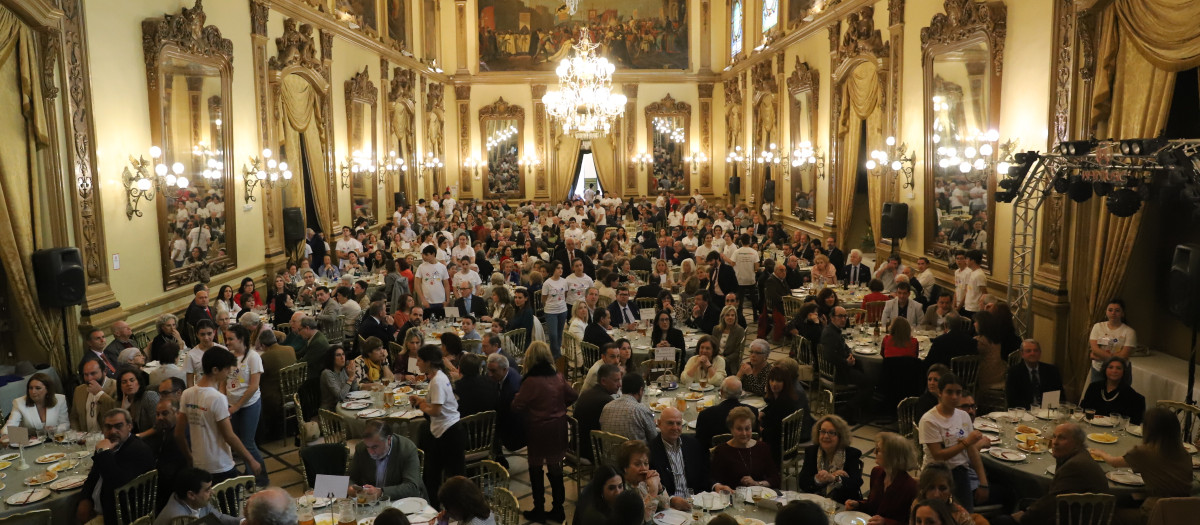 Comida a beneficio de bangassou