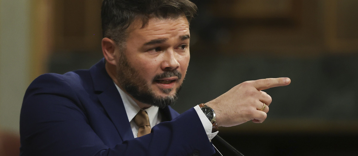 Rufián acusa al periodista Zarzalejos, a Mario Vaquerizo y a 'El Hormiguero' de plegarse a Vox