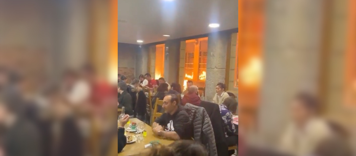 Imagen de una bar de París