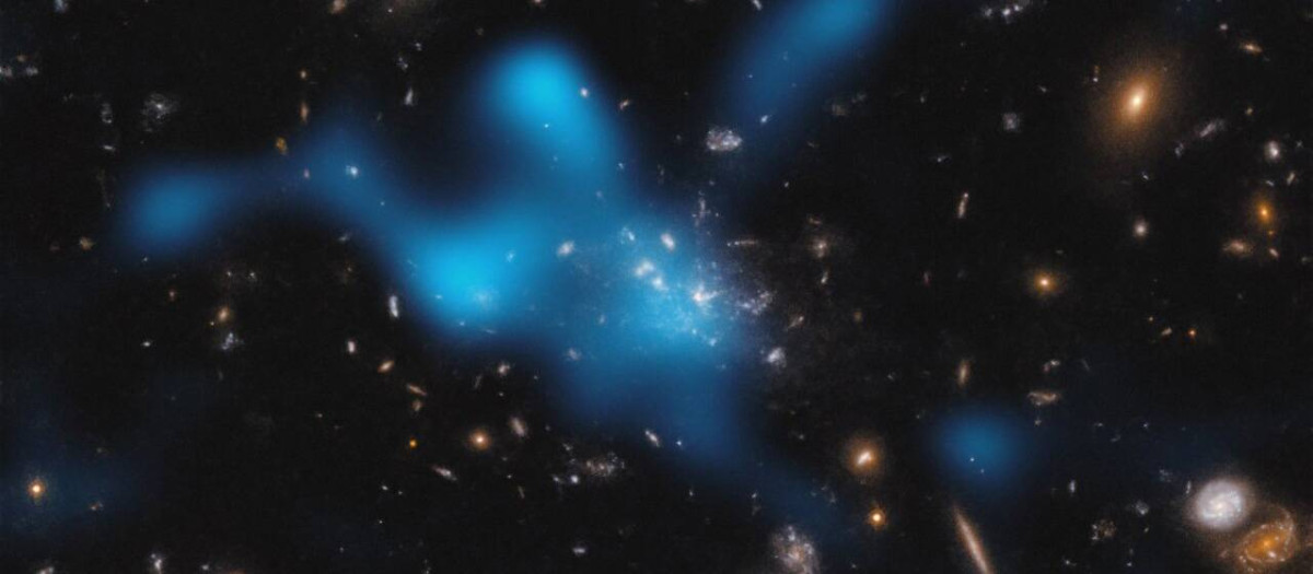 Protocúmulo alrededor de la galaxia Telaraña