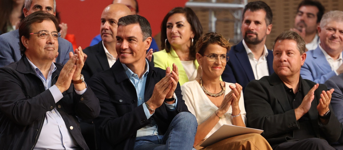 El ministro de Interior, Fernando Grande-Marlaska, en el Consejo Político Federal del PSOE, en el World Trade Center,  a 17 de septiembre de 2022, en Zaragoza, Aragón, (España). En este encuentro se reúnen el líder nacional de los socialistas, los nueve presidentes autonómicos del PSOE, y los secretarios generales del partido para analizar el curso político ante el nuevo ciclo electoral de cara a las próximas elecciones locales y autonómicas.
17 SEPTIEMBRE 2022;PSOE;SOCIALISTAS;CONGRESO;CÓNCLAVE;PARTIDO POLÍTICO;AFILIADOS;SIMPATIZANTES;
Fabián Simón / Europa Press
(Foto de ARCHIVO)
17/9/2022