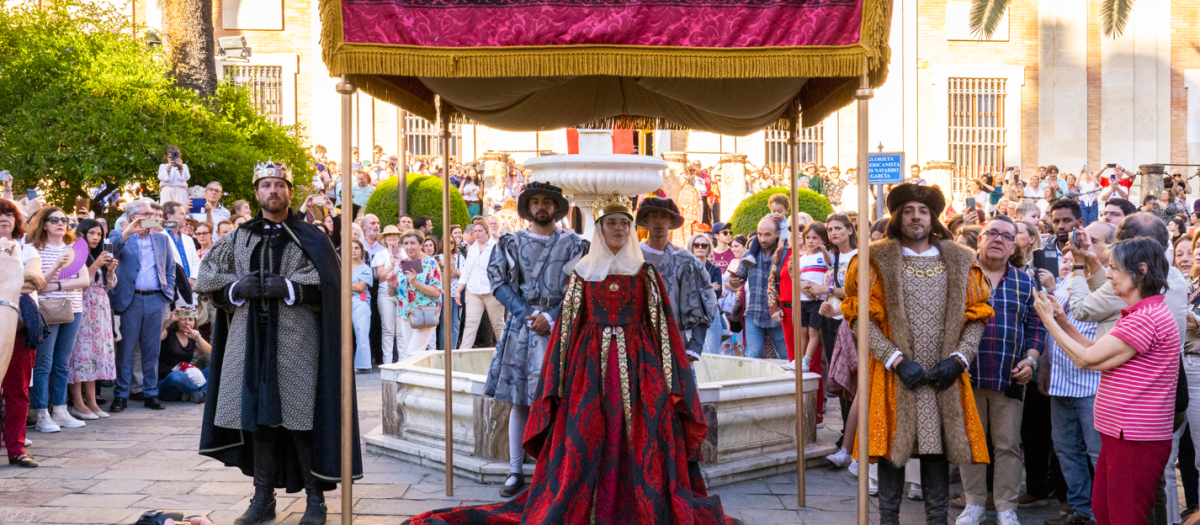 La ciudad hispalense ha sido testigo del reencuentro entre su majestad Isabel la Católica y el descubridor Cristóbal Colón de la mano del parque Puy du Fou España