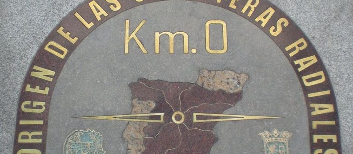 Placa del Kilómetro Cero en La Puerta del Sol de Madrid