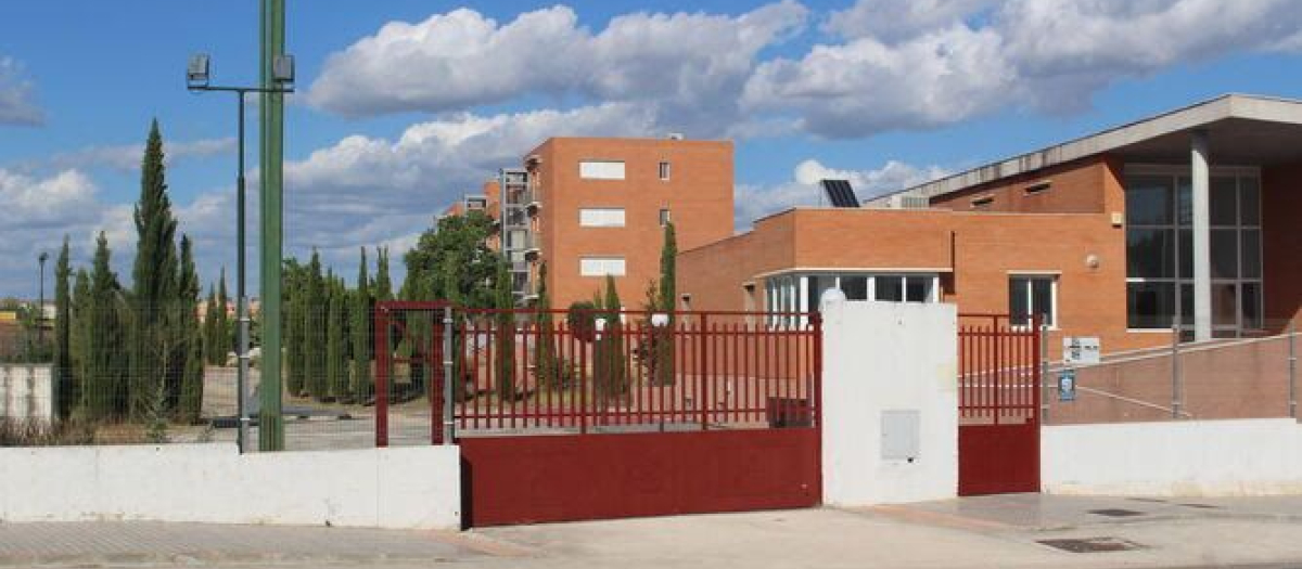 Cuartel de la Guardia Civil de Puente Genil.