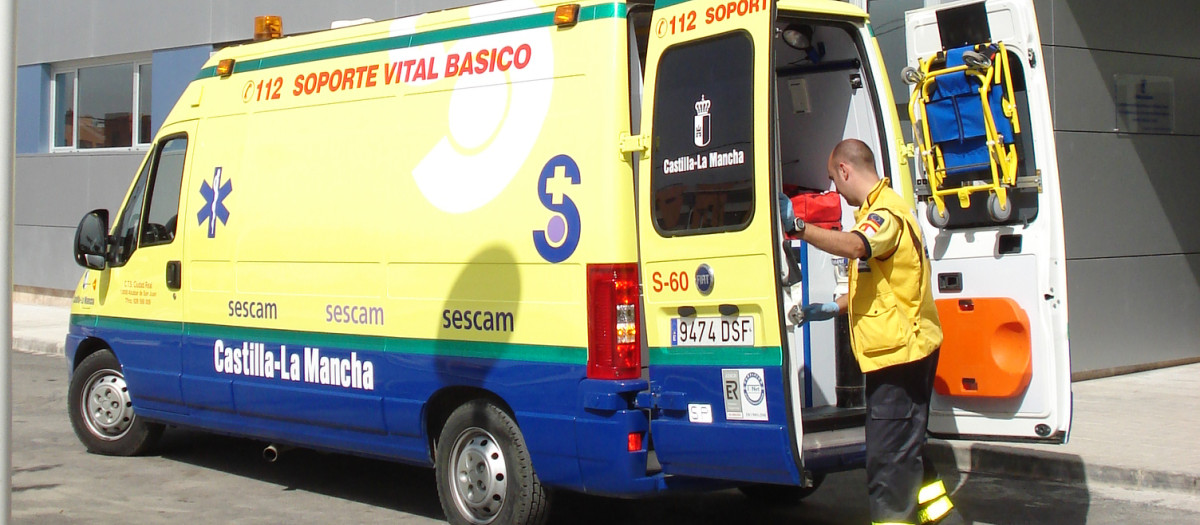 Una ambulancia del 112 de Castilla-La Mancha, en una imagen de archivo