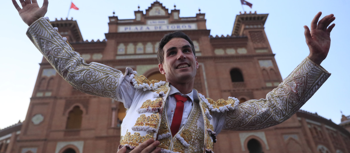 Fernando Adrián, tras abrir la Puerta Grande de Madrid