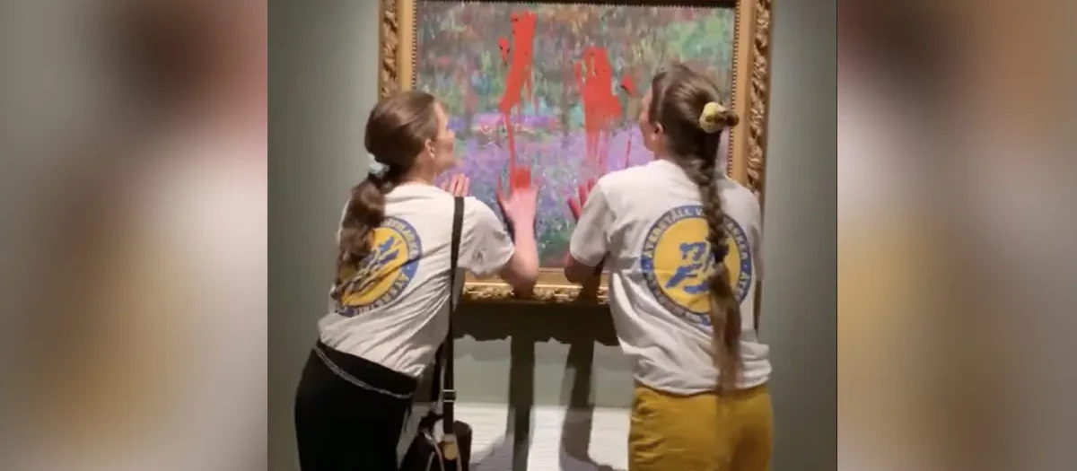 Vándalos ecologistas manchan con pintura roja "El jardín del artista en Giverny", de Monet