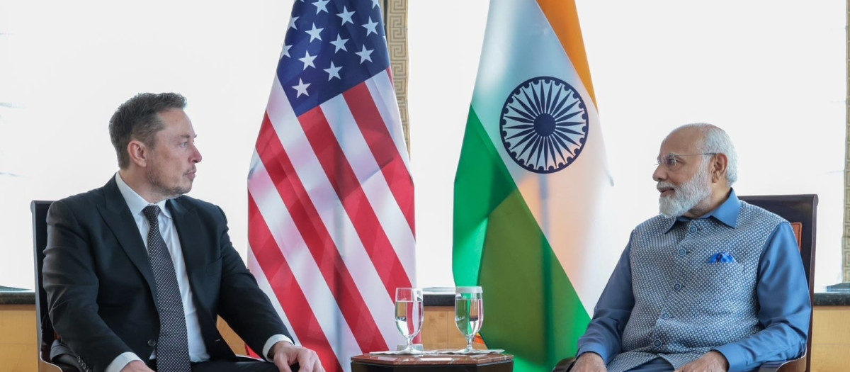 Elon Musk durante su reunión con el primer ministro de India Narendra Modi