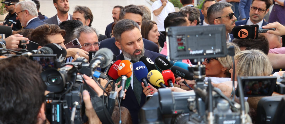 El presidente de Vox, Santiago Abascal, en las Cortes Valencianas.