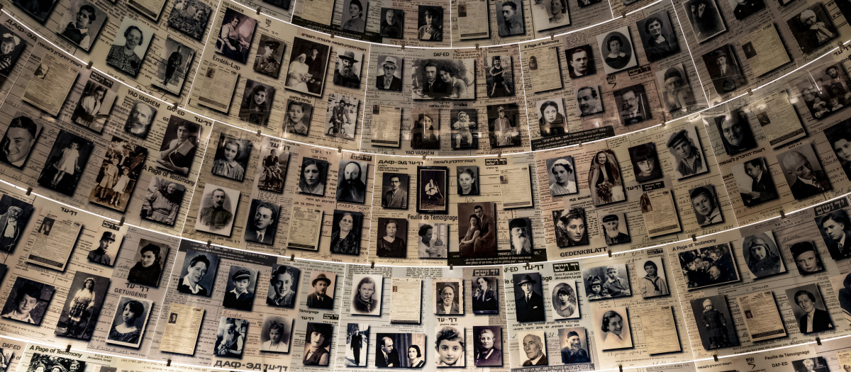 La sala de los Nombres en el museo Yad Vashem de Jerusalén, el centro mundial de conmemoración de la Shoá