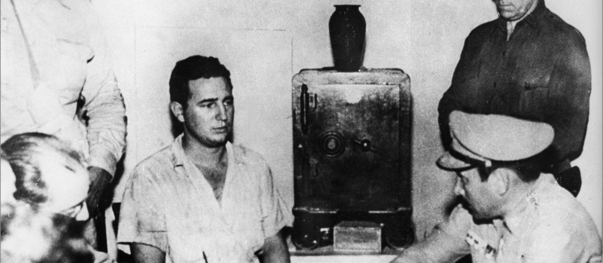 Fidel Castro detenido tras el fracaso del asalto al cuartel Moncada