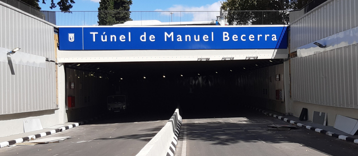 Entrada del túnel de Manuel Becerra