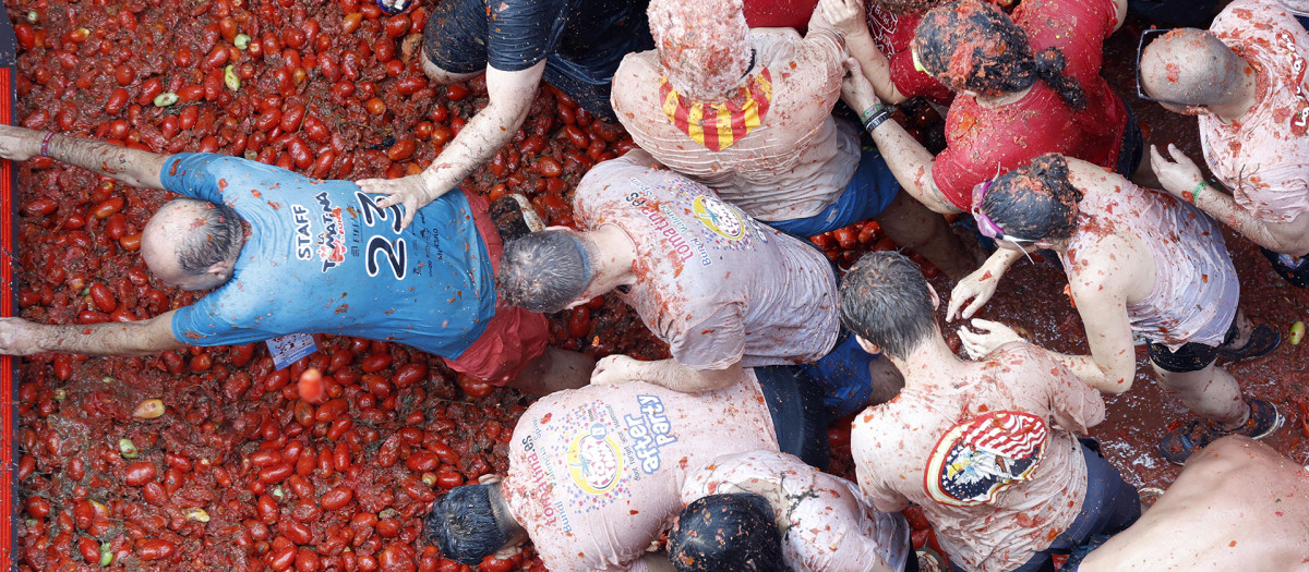 Fiesta de la Tomatina, Buñol