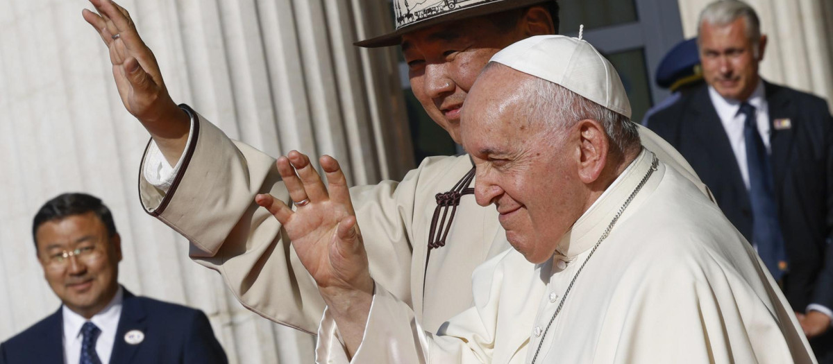 El Papa Francisco durante su viaje a Mongolia