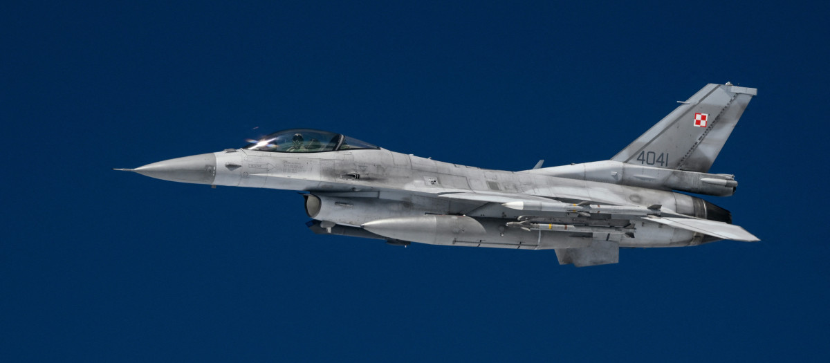 F-16 Polonia