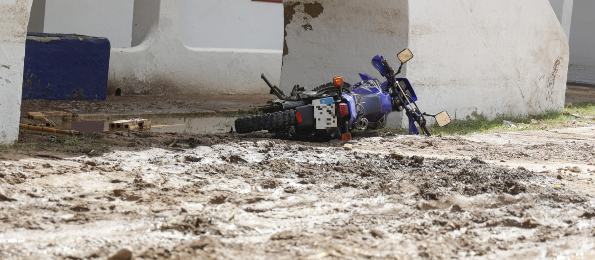 Aspecto del camping Els Alfacs (Tarragona) tras las intensas lluvias de este domingo