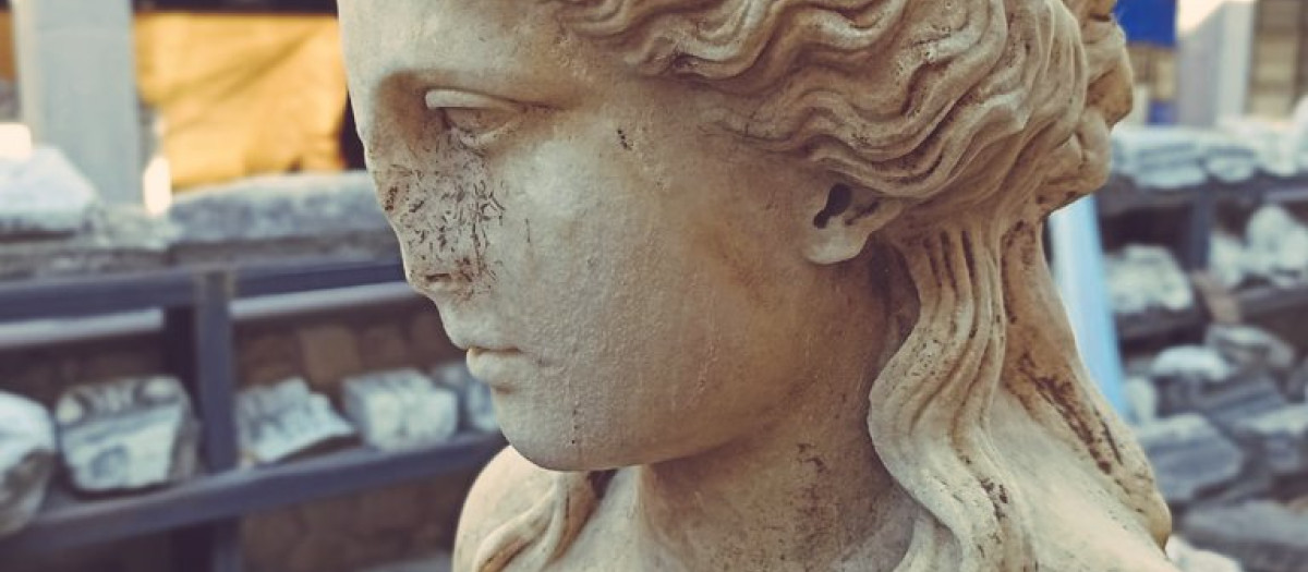 La estatua de 1,53 centímetros de altura
