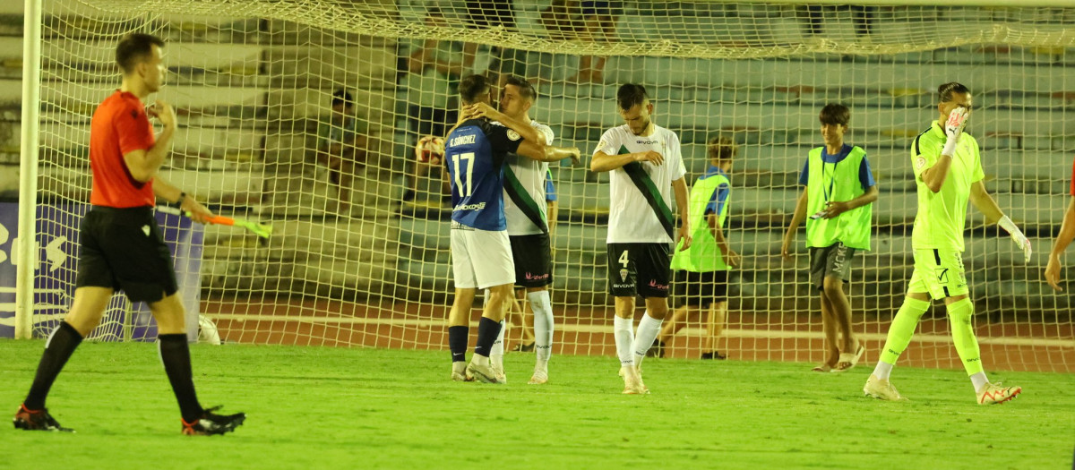 Encuentro entre el San Fernando y el Córdoba CF