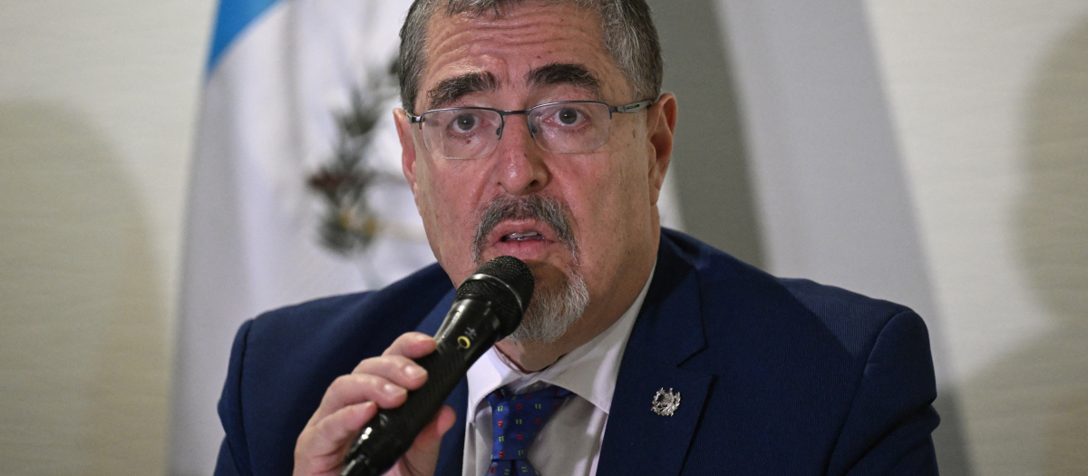Bernardo Arévalo, presidente electo de Guatemala en conferencia de prensa