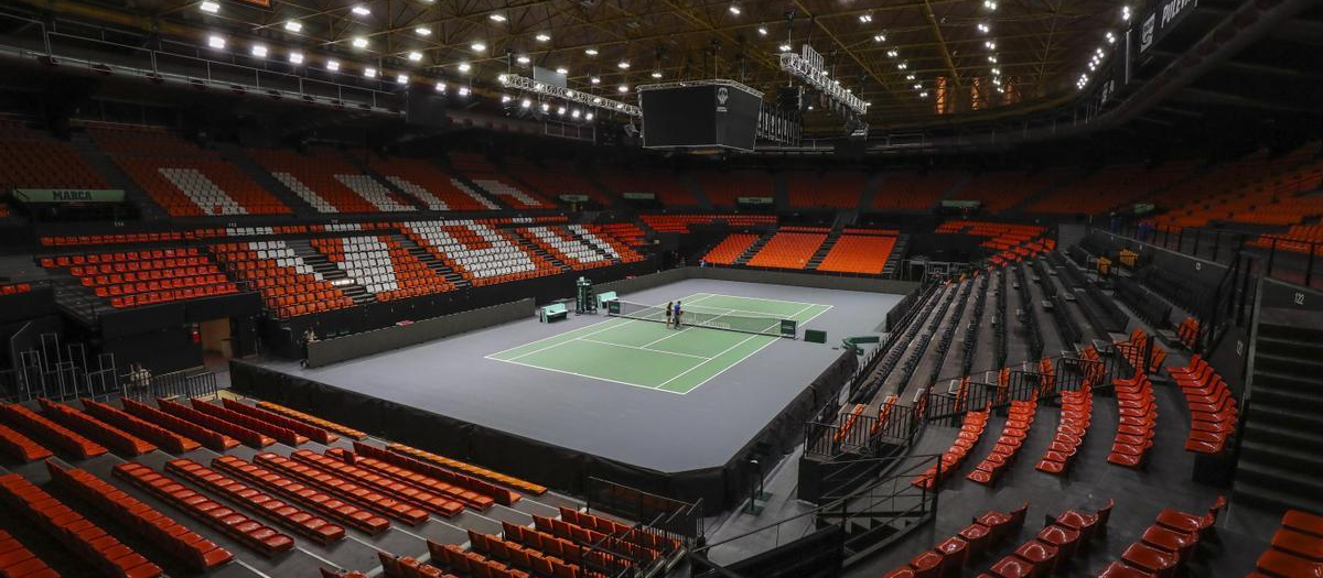 Pista central de la Copa Davis en el pabellón del Valencia Basket