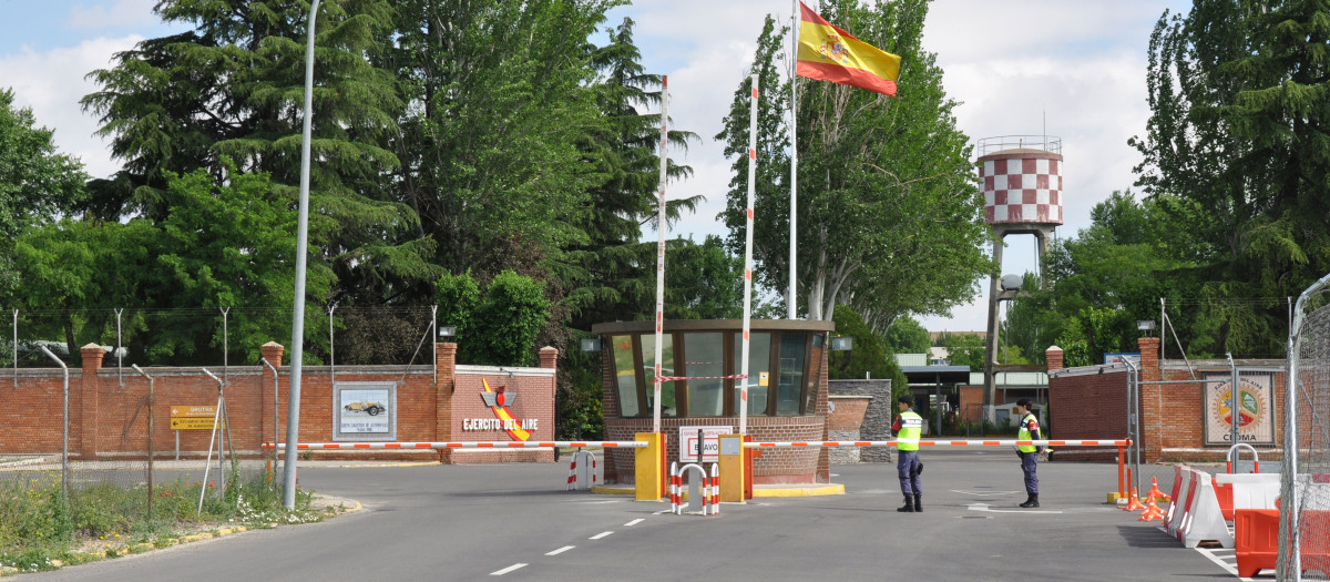 Exterior del Acuartelamiento aéreo de Getafe