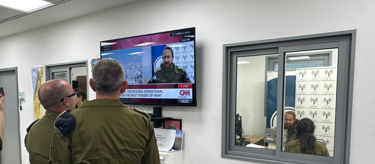 El mando militar israelí monitorea la cobertura de los medios de comunicación