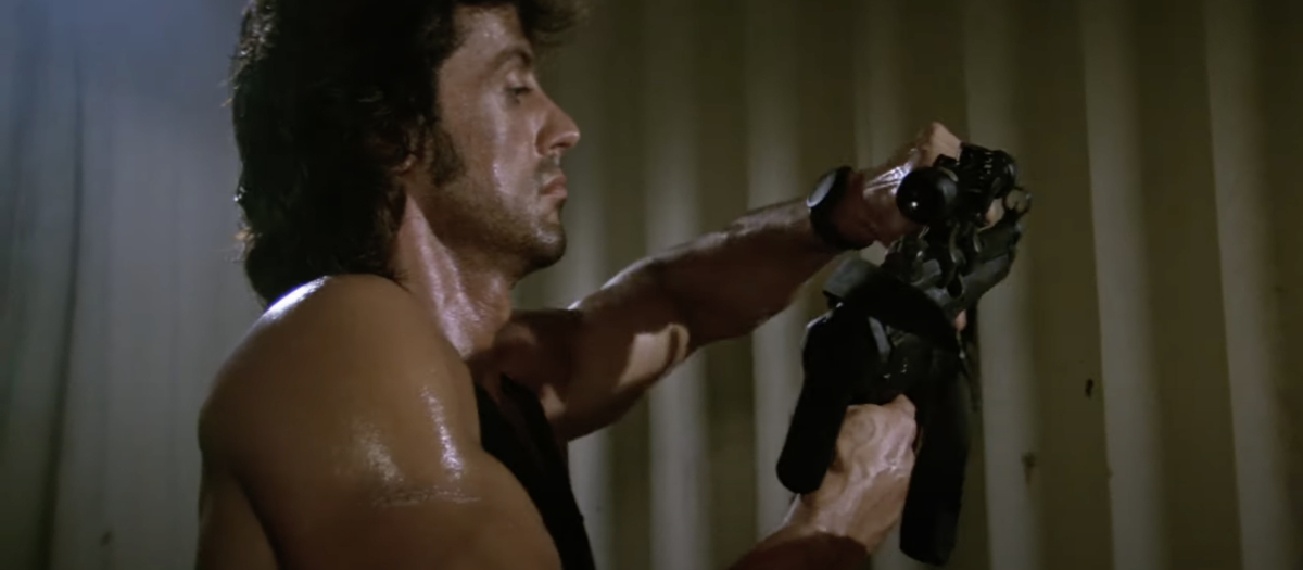 Sylvester Stallone, como Rambo