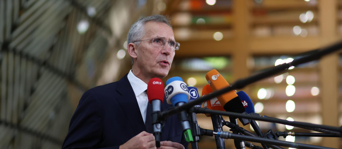 El secretario general de la OTAN Jens Stoltenberg momentos antes de asistir al consejo de Asuntos Exteriores de este martes