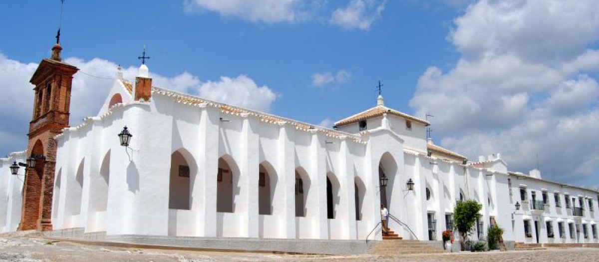 Ermita de Nuestra Señora de Setefilla en Lora del Río, Sevilla