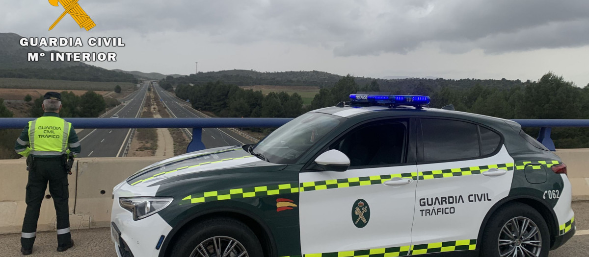 La Guardia Civil de Tráfico controla unos 120.000 kilómetros de carreteras