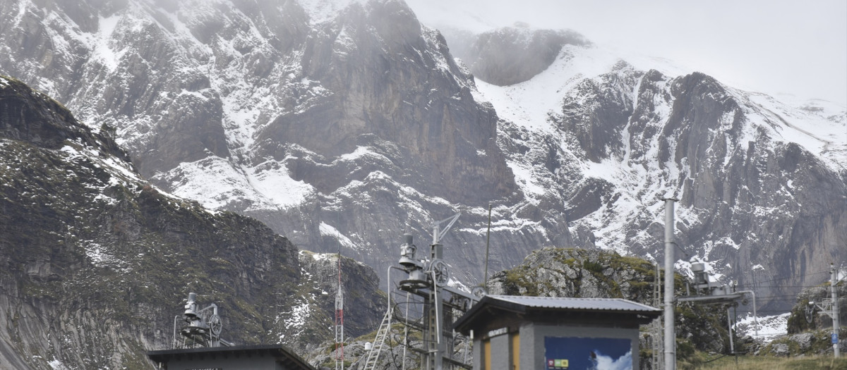 Nieve en la estación de esquí de Candanchú, en Huesca