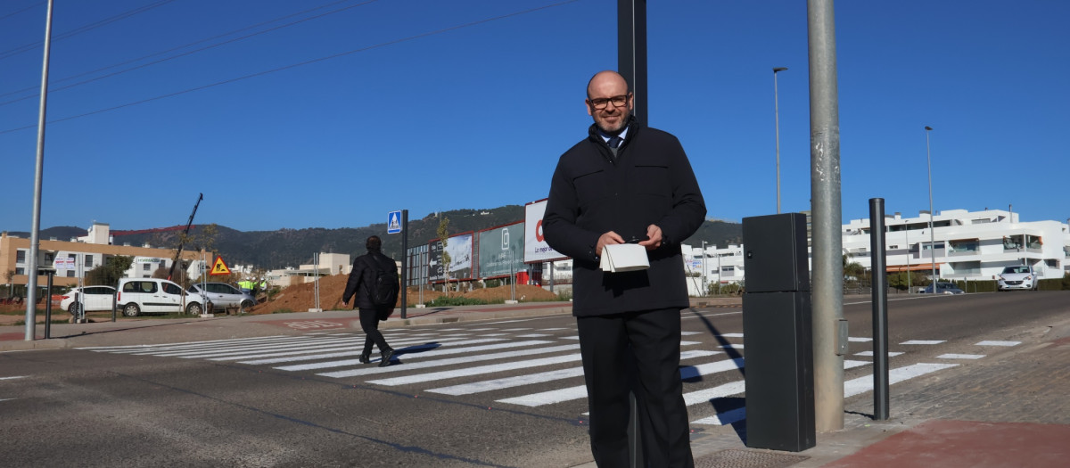 Bernardo Jordano, en el paso de peatones