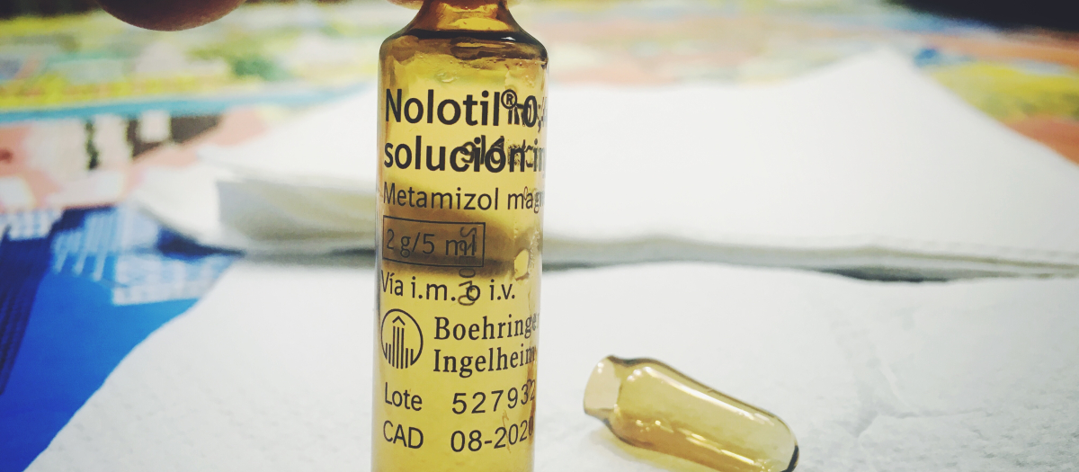 El Nolotil es un analgésico y antipirético