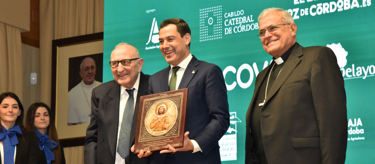 La VI edición de los premios Felipe González de Canales en imágenes