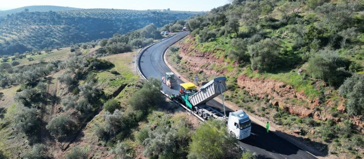 Trabajos en la carretera A-420