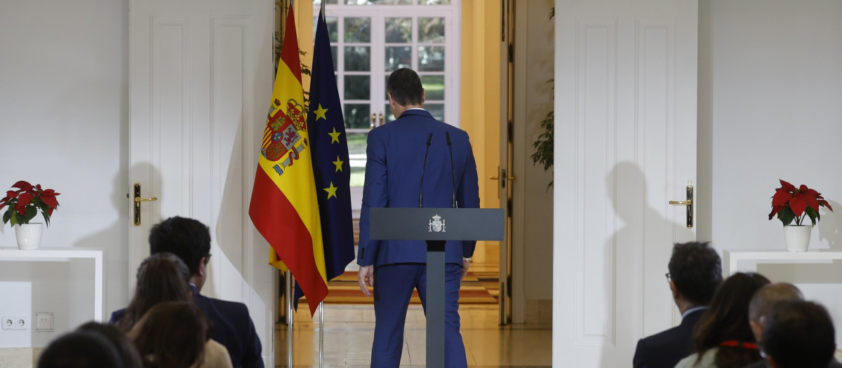 Pedro Sánchez tras la rueda de prensa de balance del año