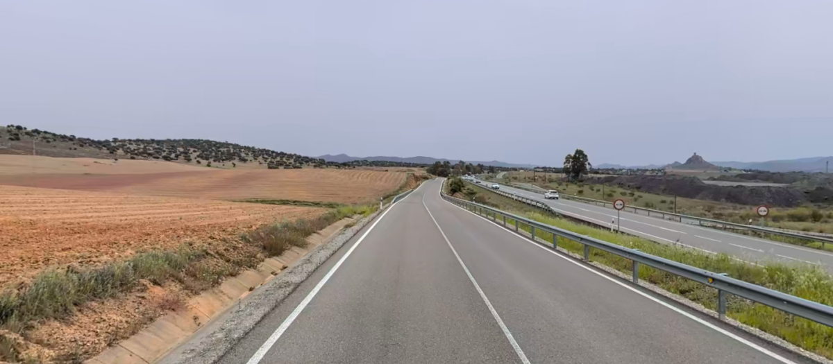 Carretera N-432 a la altura del término municipal de Belmez